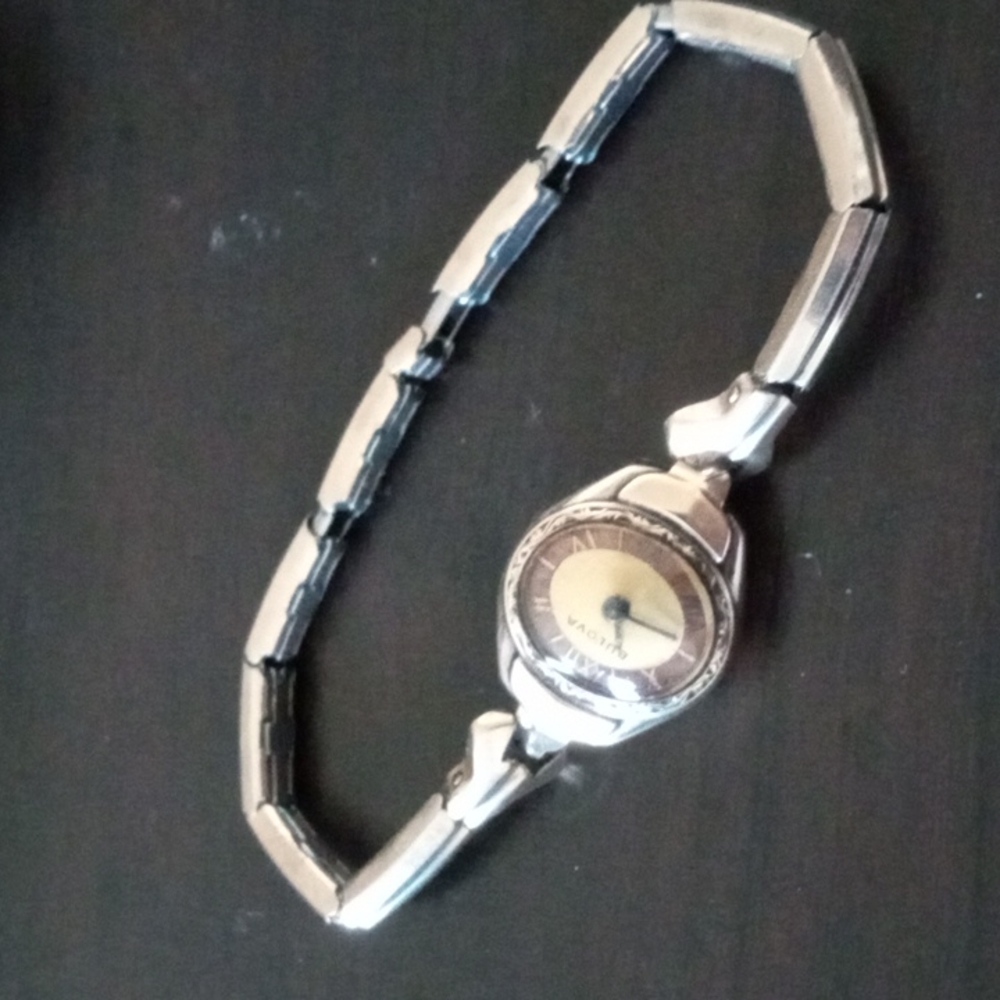 Vintage ladies Bulova watch